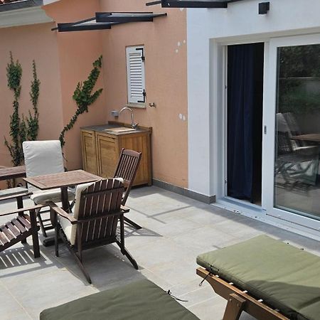 Apartment Maya Near The Beach بريمونتيرا المظهر الخارجي الصورة